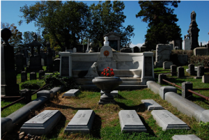 HH Gravesite with Bust 2011