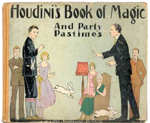 Houdinis-Book-Magic-main